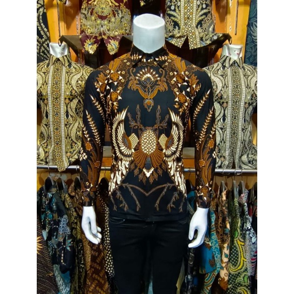 kemeja moderen lengan panjang batik q slimfit