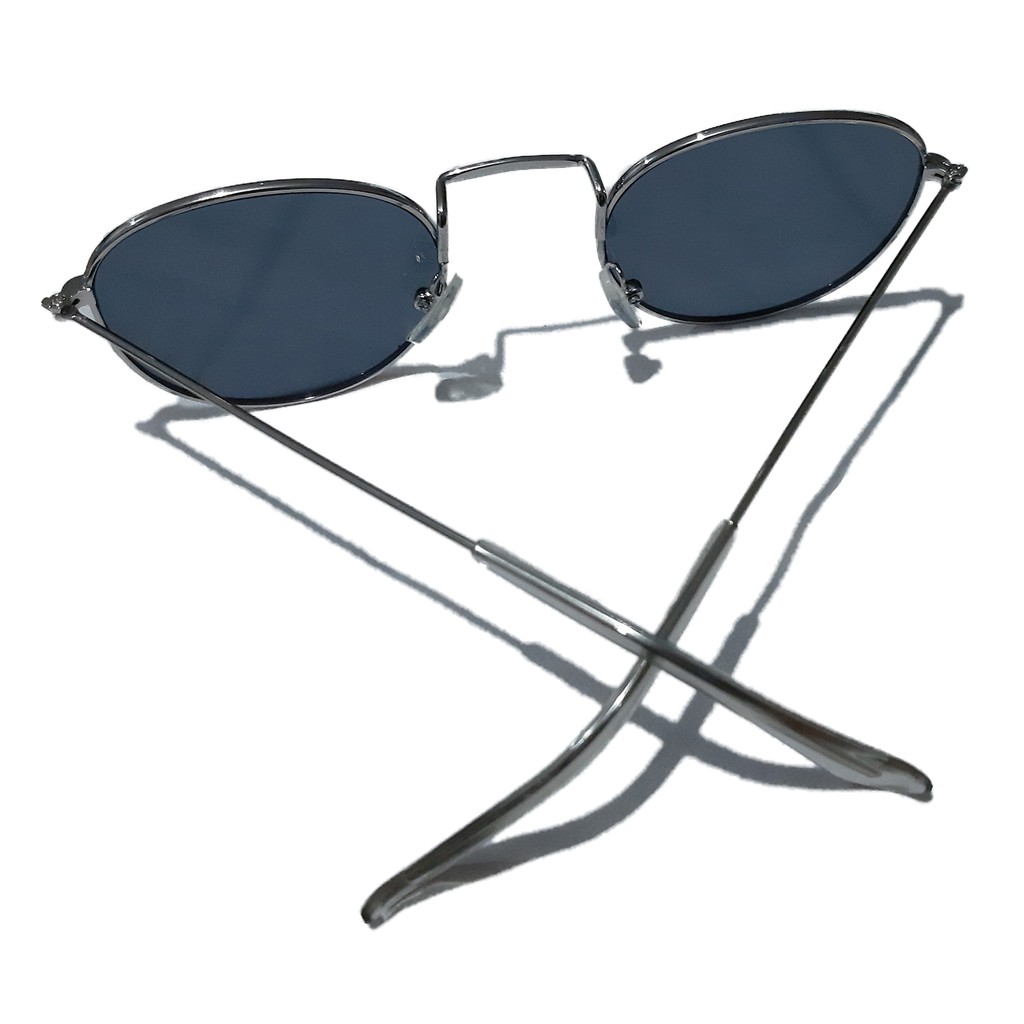 Kacamata Hitam Frame Logam