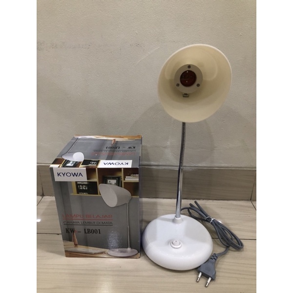 LAMPU BELAJAR KYOWA LB 001