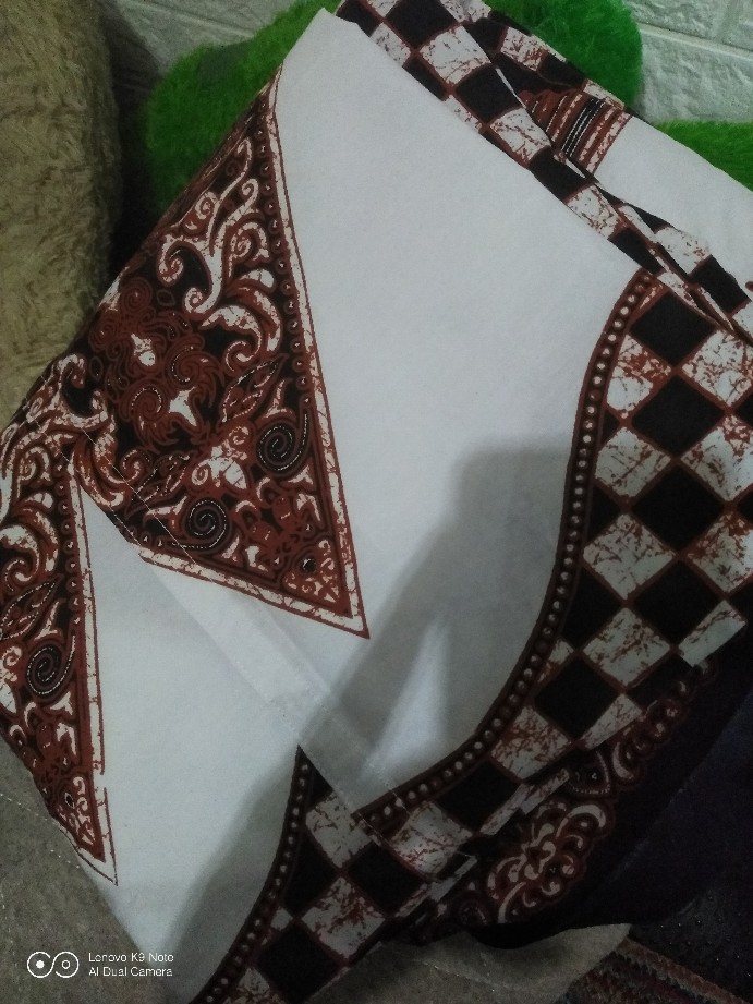Batik Solo Modern Setelan Sarung Dan Koko Gunungan Sogan