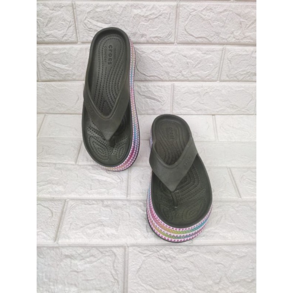 crocs platform flip / sandal wanita crocs platform