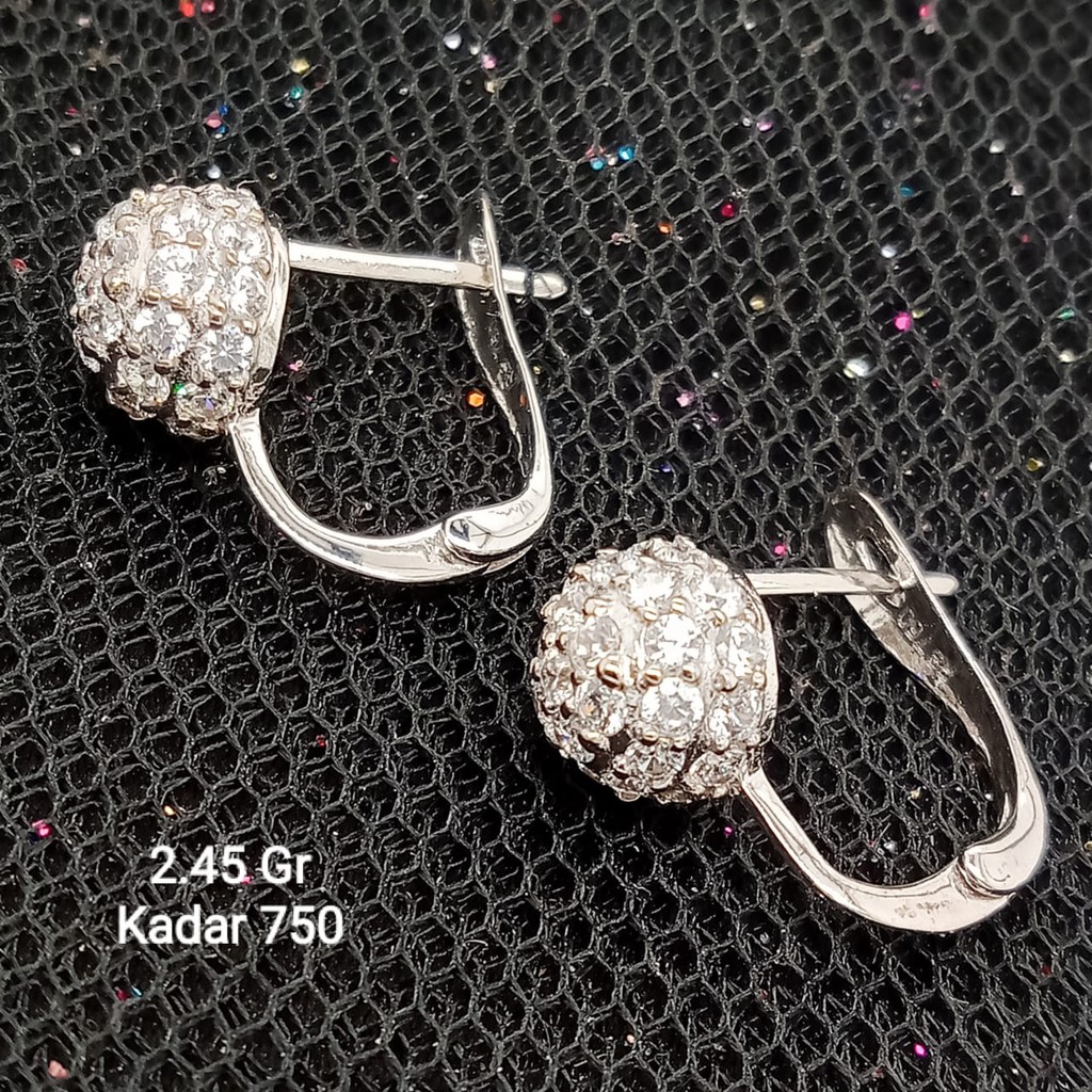 New Anting Emas 17 K - 2.45 gr Kadar 750 - 2629