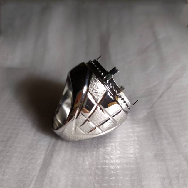 Ring Emban Monel Halus