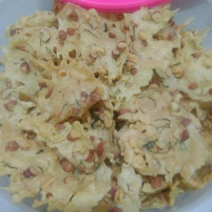 

Dijual Peyek Kacang Tanah Toples 10 L Terlaris