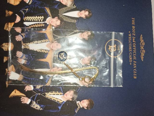Ready Stock Member Set TheB 2nd Fankit, Photobook &amp; Bookmark(pembatas buku)