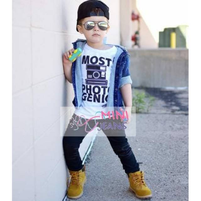 Mj most ( 1 set kaos,jaket dan celana jeans)