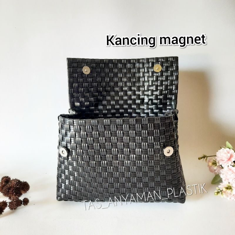 Tas Anyaman Wanita Selempang Tas Cantik Mini Souvenir READY