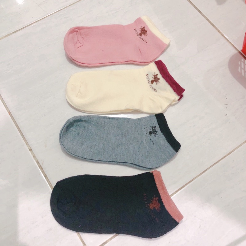 Kaos Kaki CAT