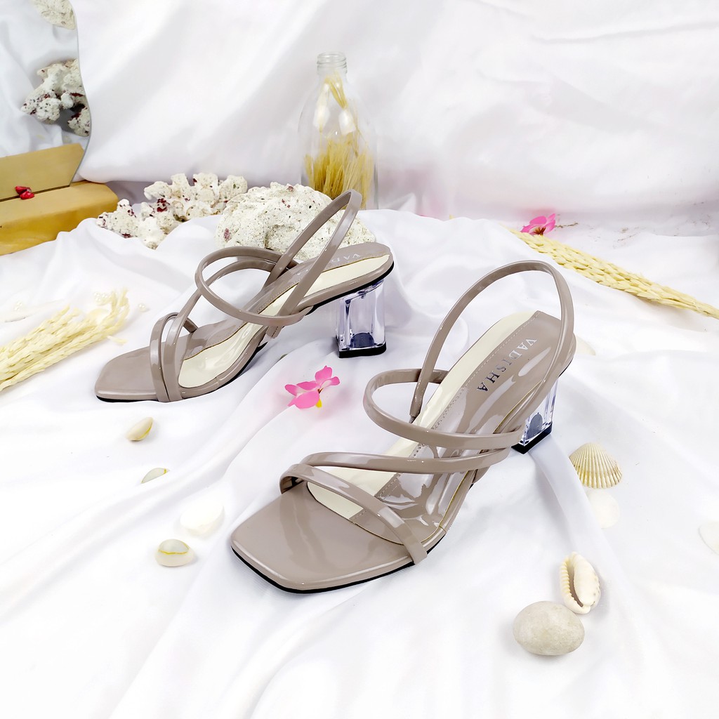 VADISHA QUEENSHA Sendal Wanita, Sendal Heels/ Sendal Hak Kaca 7cm  RN 706 By.Keynarra Store