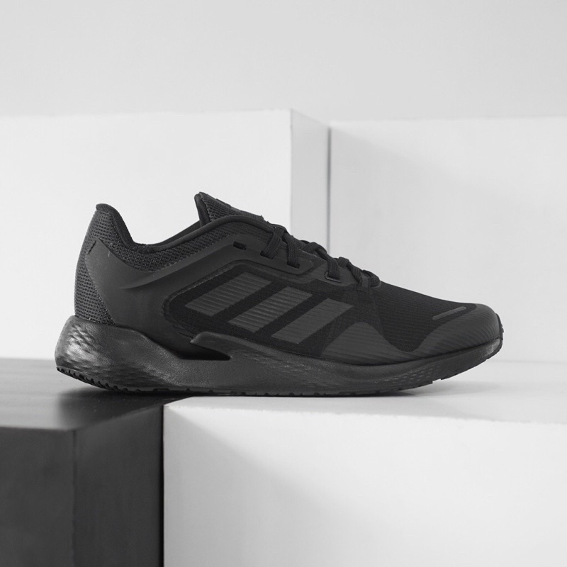 Adidas alphatorsion M triple black 46