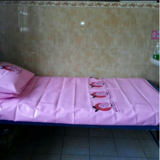 SPREI ( PERLAK + BANTAL ) Gratis Sablon nama/klinik