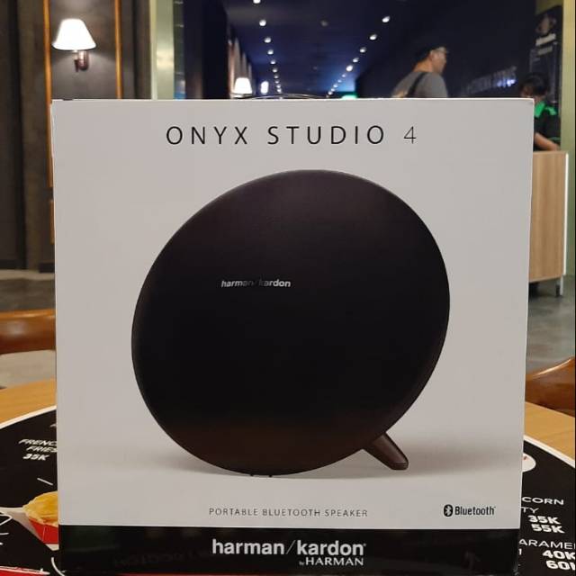 Harman Kardon Onyx Studio 4