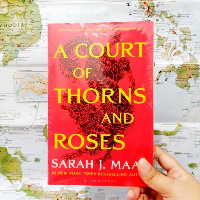 

A Court Of Thorns and Roses by Sarah J. Maas