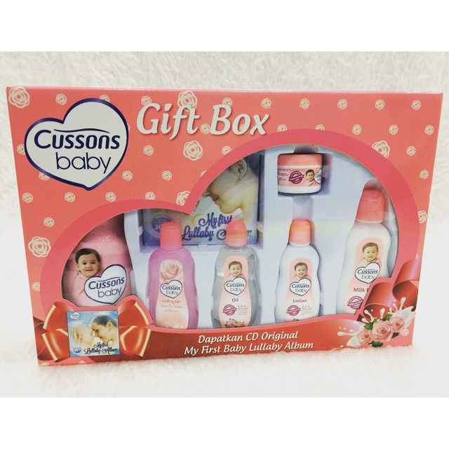 Cussons Baby Gift Box Pack Set Untuk Hadiah Ulang Tahun Bayi