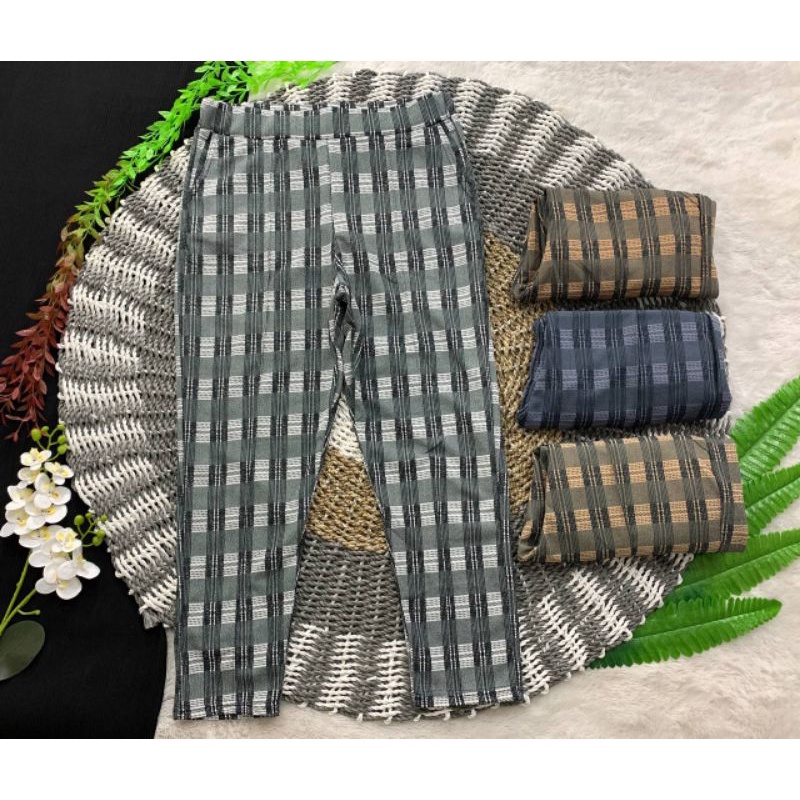 CELANA KOTAK KOTAK BIG SIZE JUMBO WANITA PINGGANG KARET BAHAN MELAR LEGGING TARTAN PANTS MODEL TERBARU SLIM FIT