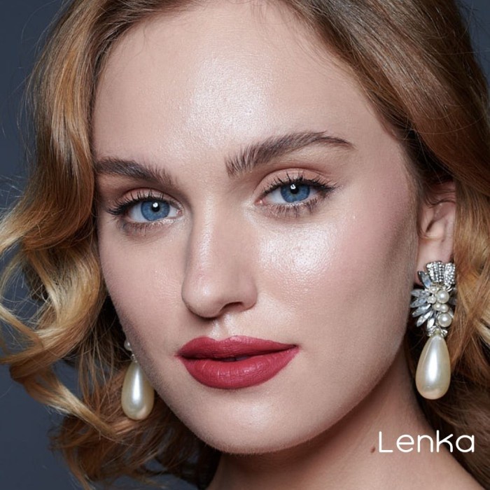 rf44tt Lenka Lipstick - Bold Desire Sf20Ds
