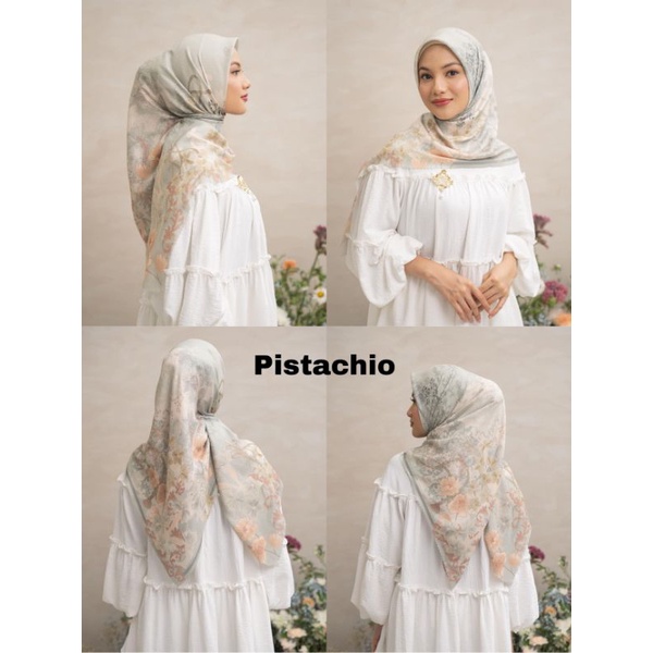 Pina Scarf Pistachio by Wearing Klamby WK WearingKlamby