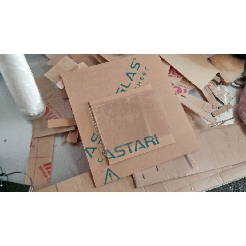 

READY STOCK Akrilik Tambahan Untuk Frame Harga per cm persegi