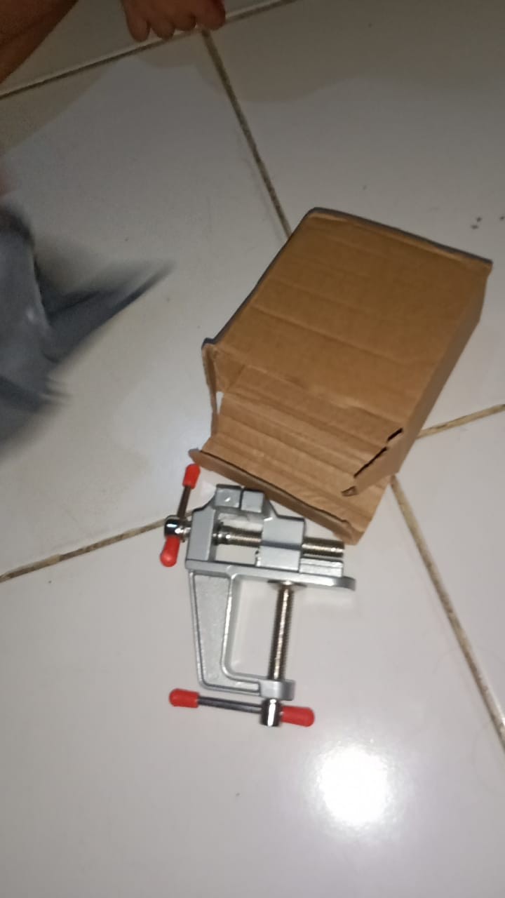 Catok Meja Mini Berkualitas Mini Bench Vise Clamp For Craft Woodworking Gundam Jewellery Diy Etc