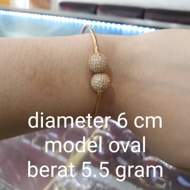 gelang kece emas kadar muda.ada surat resmi dr toko