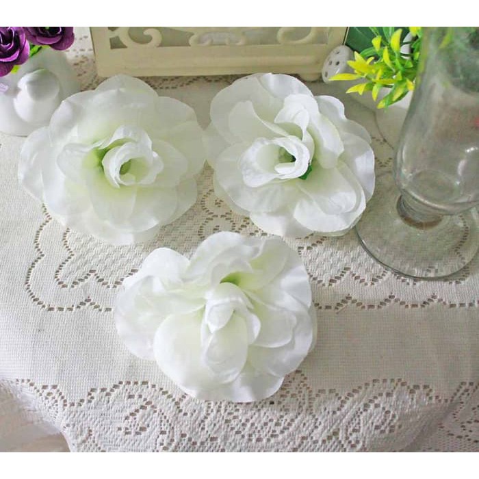 bunga artificial kuntum kuncup mawar ross rose ros dekorasi putih