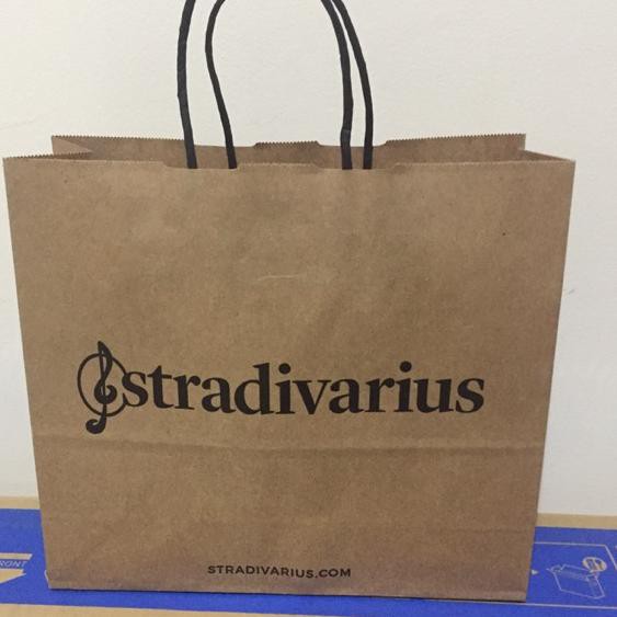 

kit Paper bag Stradivarius ..