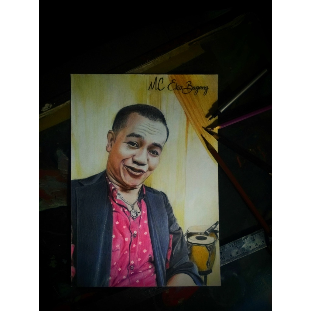 Sketsa wajah dan karikatur (A5 FREE BINGKAI) untuk kado ulang tahun kado wisuda atau hiasan di dindi