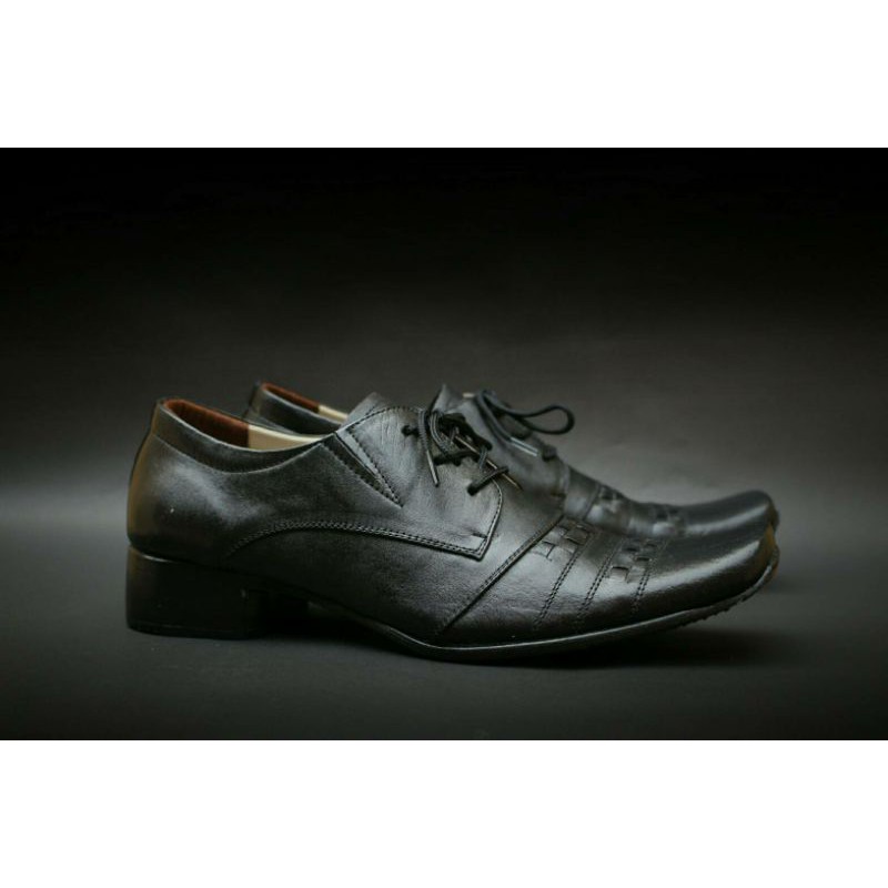 SMX Sepatu Formal Pria Sepatu Pantofel Pria Kulit Asli Sepatu Pria Casual Sepatu Kasual Cowok / Cowo Oxford Kerja Kantor Kuliah Kondangan Gaya Keren Kekinian Original Murah Terlaris