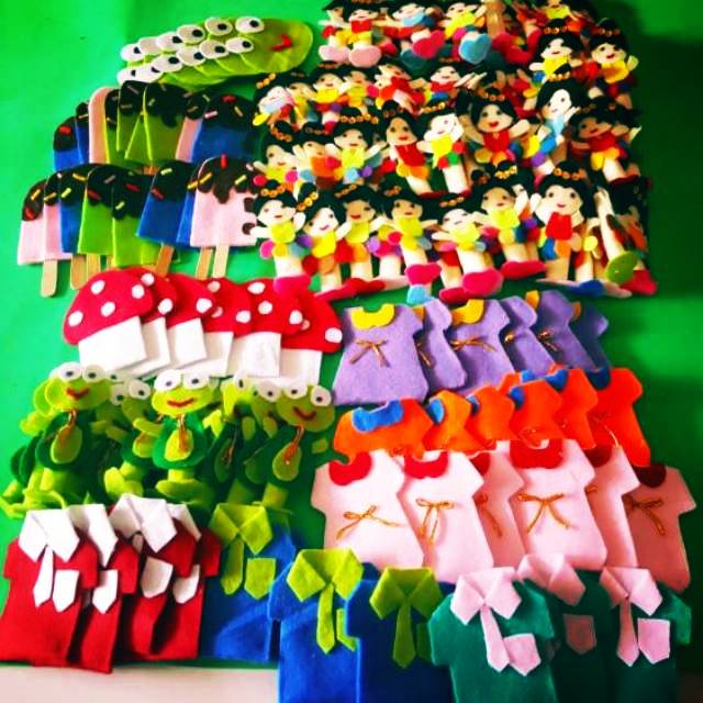 

Ready amplop lebaran isi 12 pcs .angpaw lucu/ karakter