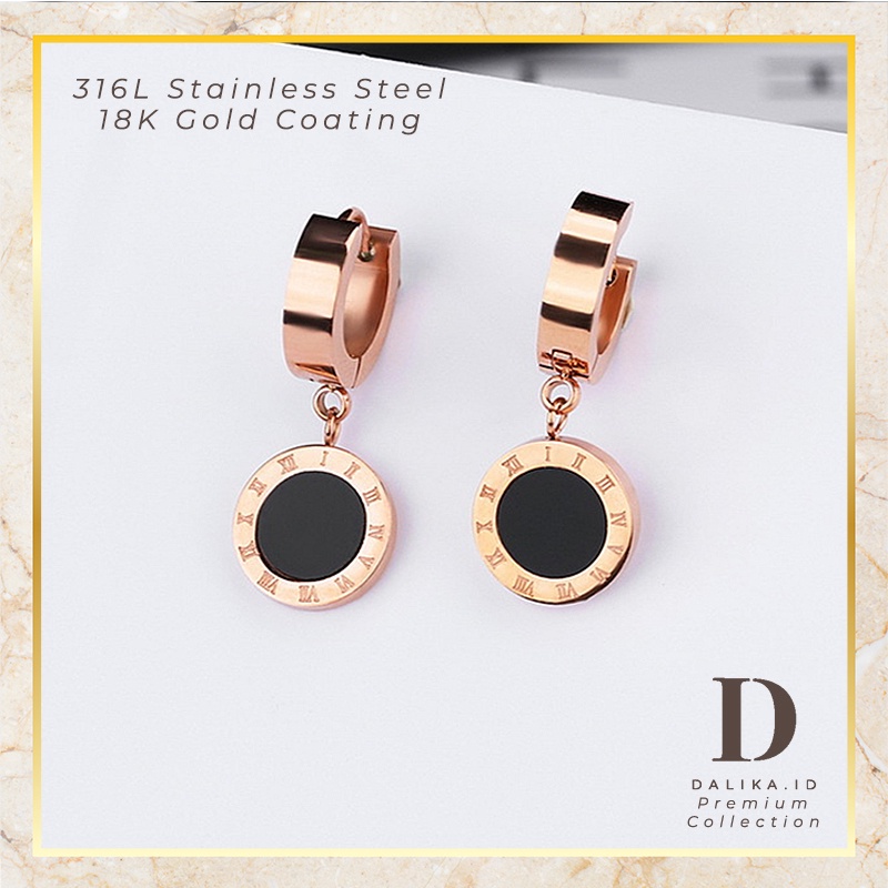 Dalika Anting Titanium Premium Collection Bulat Hitam Romawi Mutiara Oyster Lapis Emas 18K