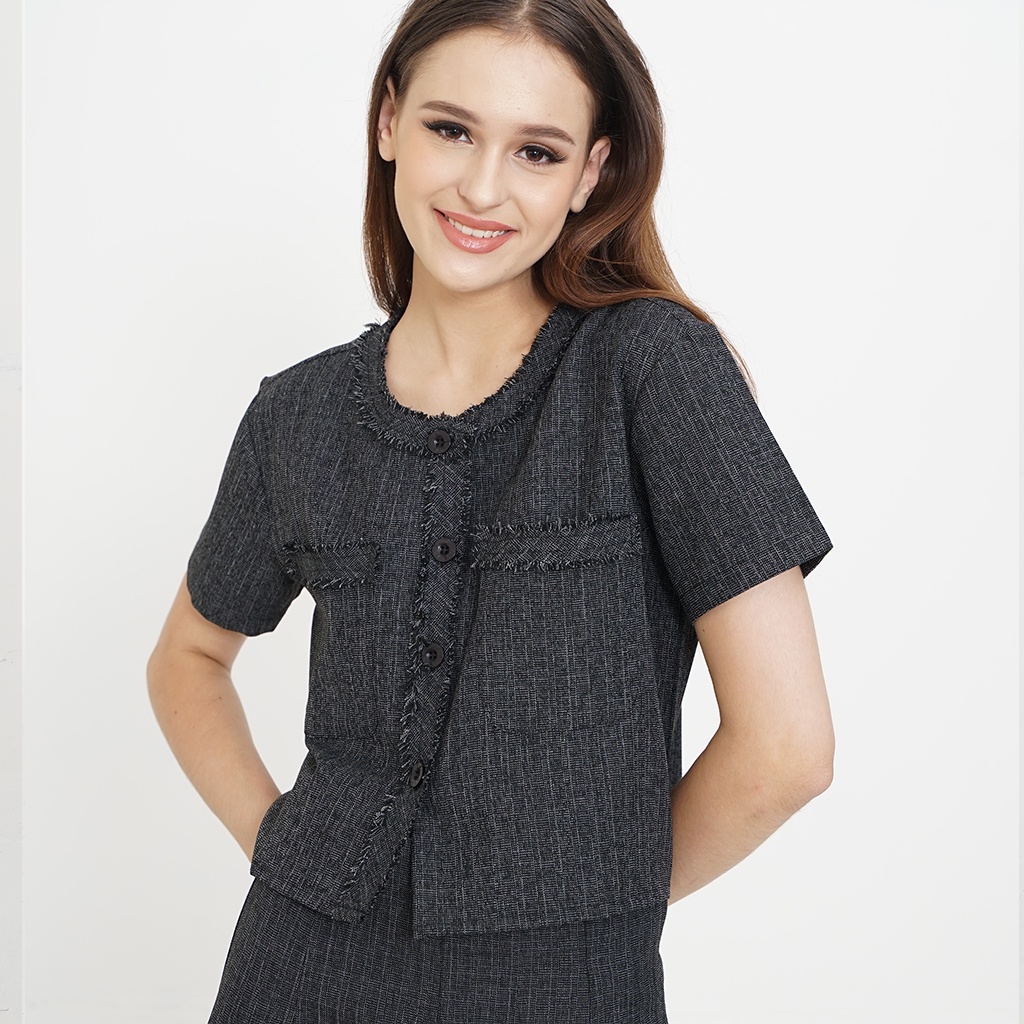 BLF Woman Setelan Pakaian Wanita Woman - Jackie Tweed Top