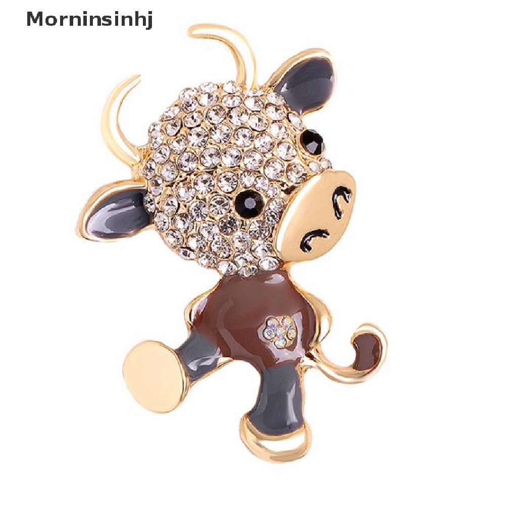 Mornin Baru Enamel Kristal Sapi Bros Cow Kartun Pin Kerah Lencana Wanita Pria Perhiasan id