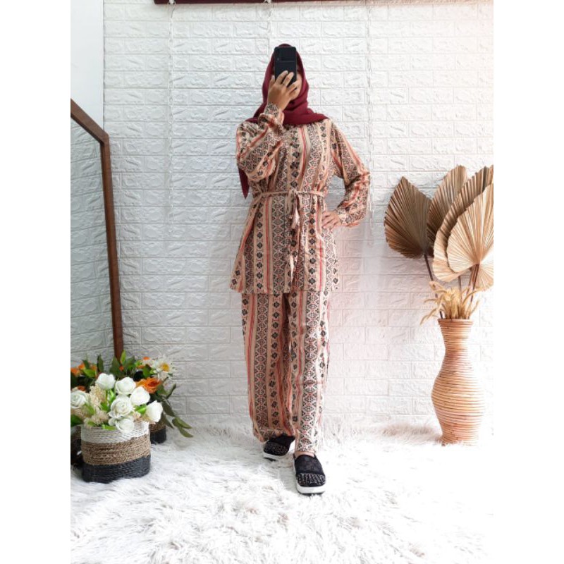 ONE SET KEMEJA SALUR TALI