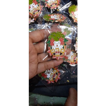 pin enamel custom Uk 6-7 cm