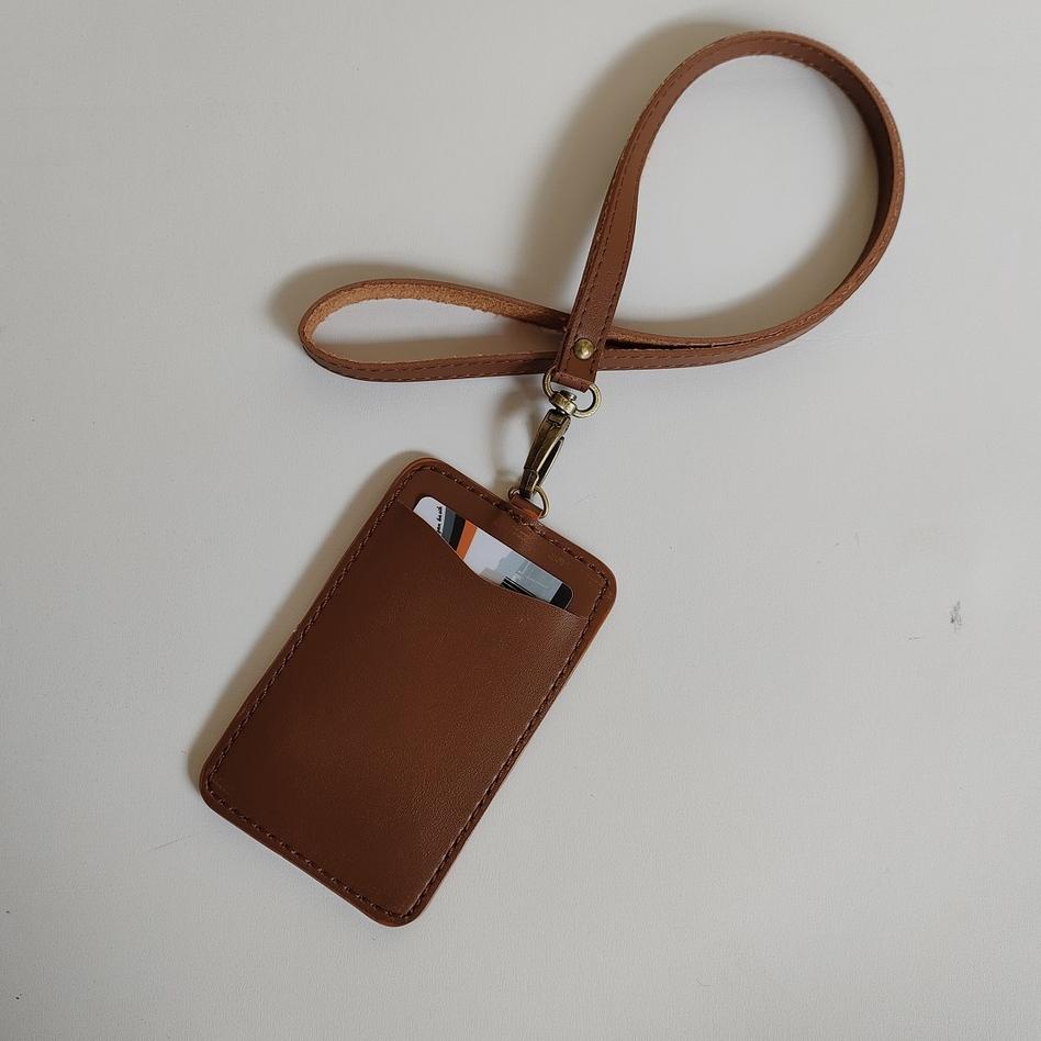 

Top Produk.. Name Tag ID Card Holder Kulit Lanyard TERBARU.