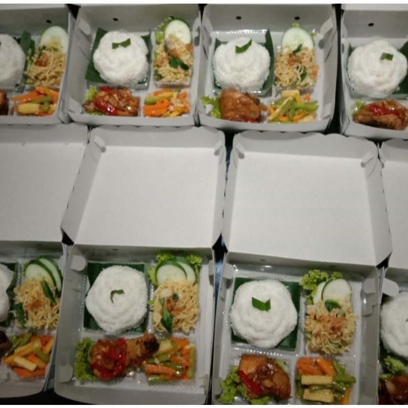 

Nasi campur box