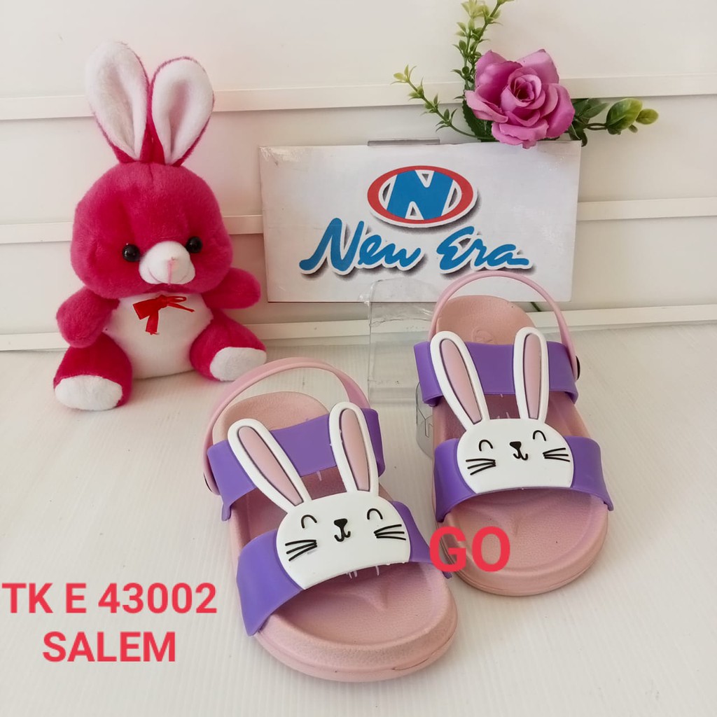 gos NEW ERA TK E 43002 Sandal Selop Kelinci Anak Perempuan Sendal Karet Anak Anti Slip Original