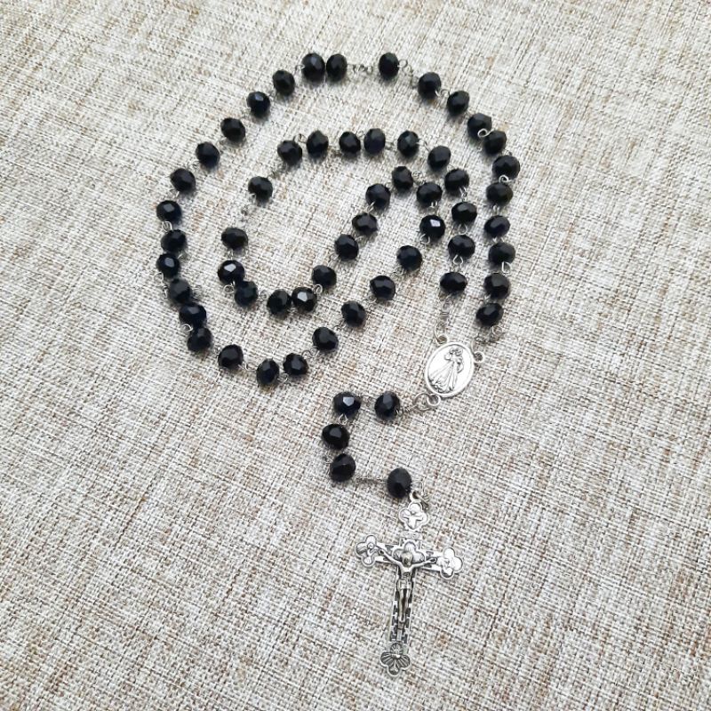 Milota.Co Rosario Kristal Hitam 8Mm Anti Karat Katolik