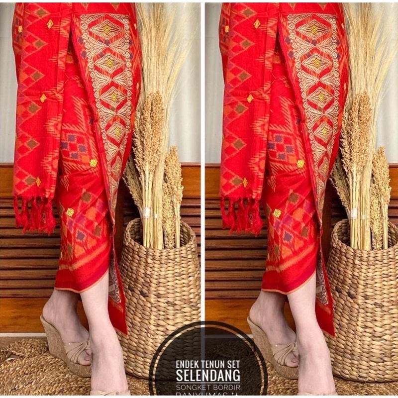 Kamen / Endek Tumpal Bordir / Tretes Emas / Semi songket