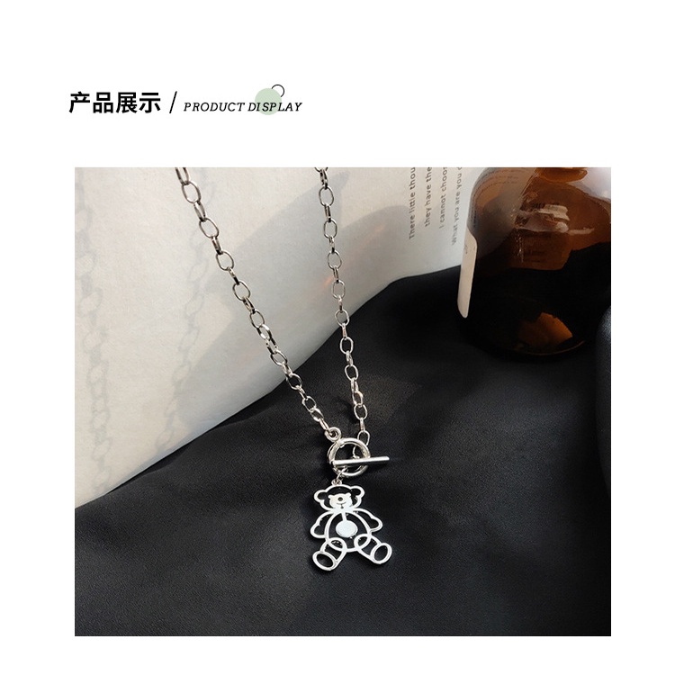 Gaya Korea retro hip hop kepribadian hollow keluar bear pendant Pasangan kalung sederhana PL rantai