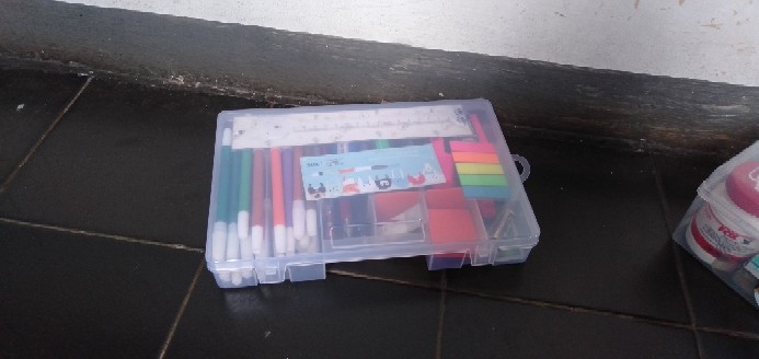 Kotak Perkakas 6 - 18 Sekat Semi Permanen (removable)