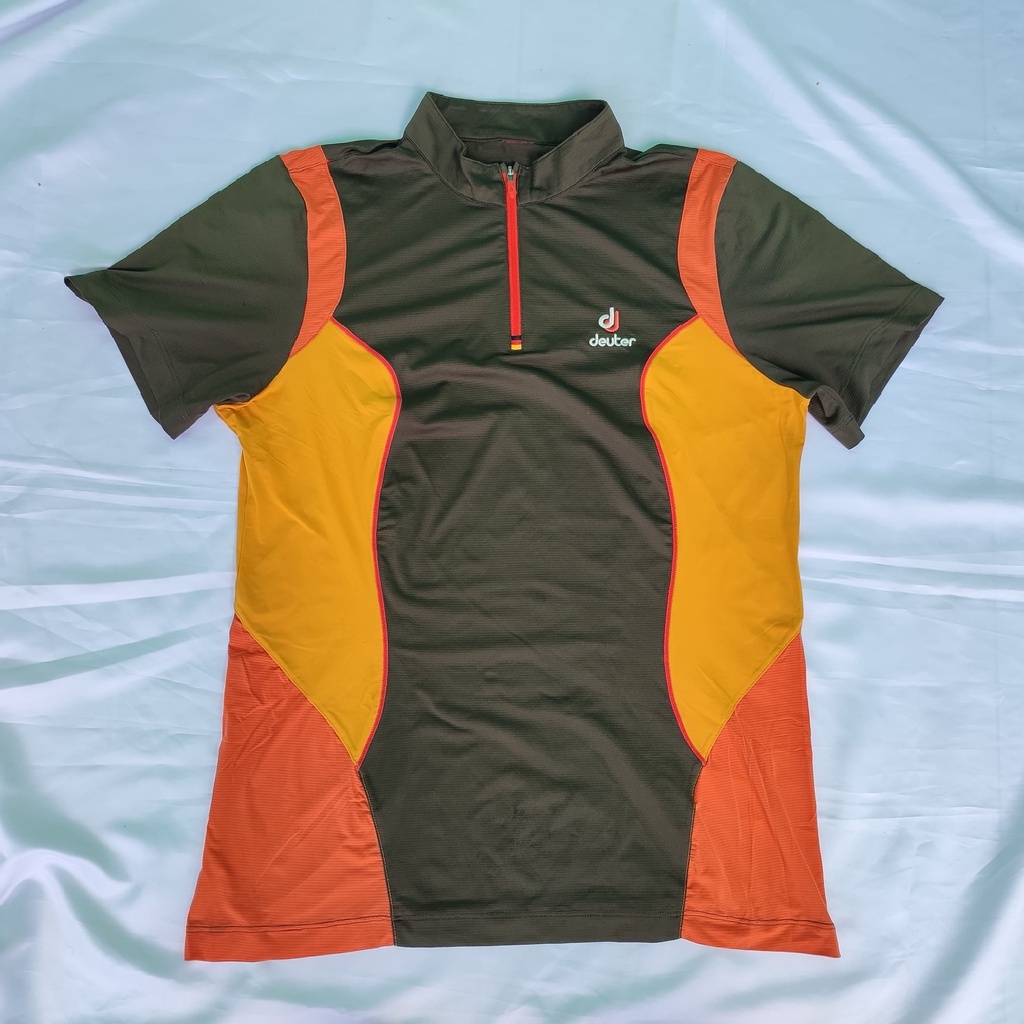06 Baselayer Deuter Size M - Outdoor Second - Pakaian Bekas Pria Wanita