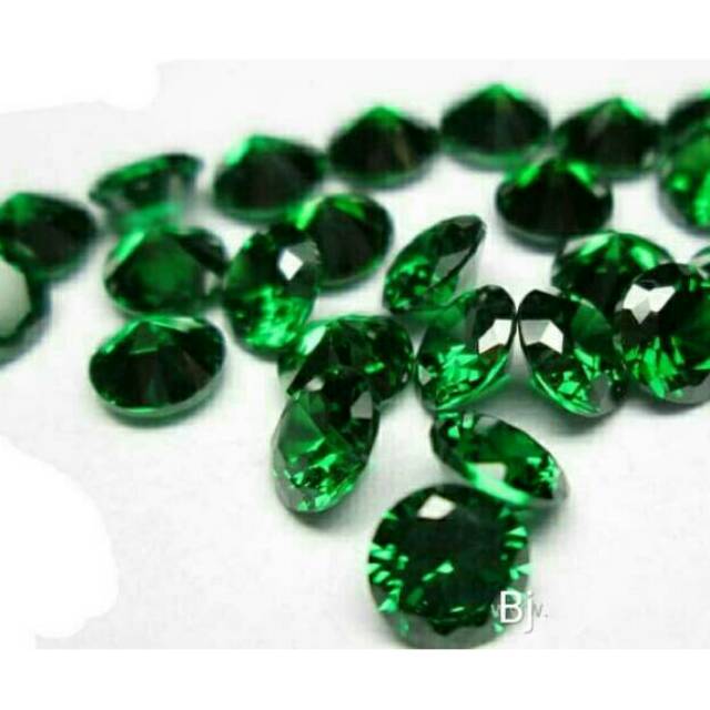 Batu Green Cubic Zirconia / Nano 1 - 2 Mm Per Pack