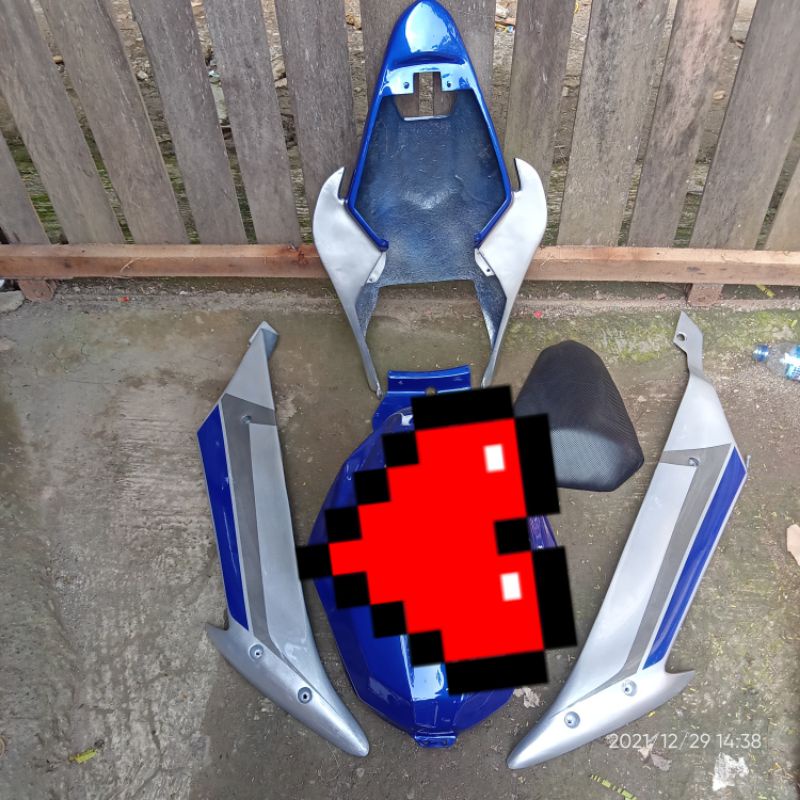 paket sayap body r15v2 model r6