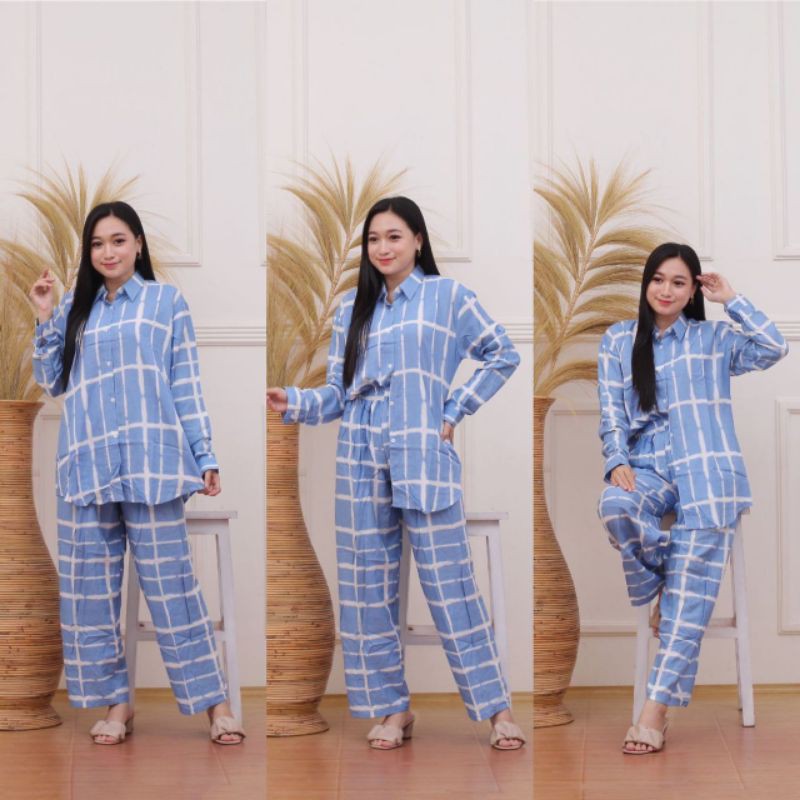 

one set tie dye kotak