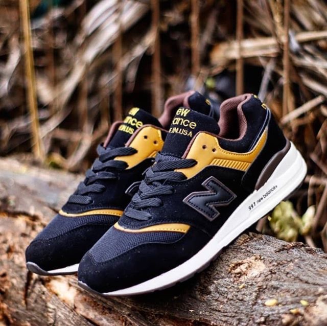 New balance 997 classic black gold men vietnam