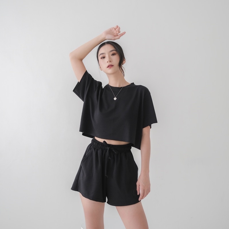HANA SET-JETBLACK