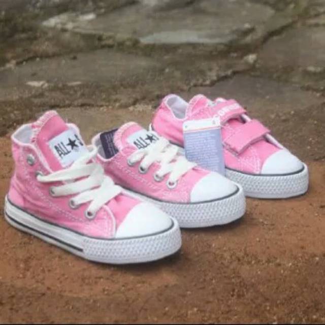 Sepatu converse all star anak perempuan + Dus box converse