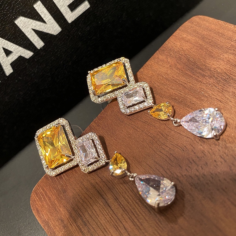 Retro Crystal Eardrops Inlaid Yellow Gem Square Moissanite Sterling Silver Needle