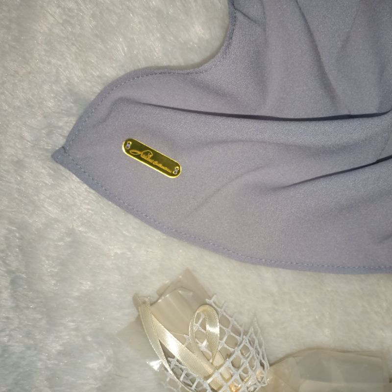 AKHWAT COLLECTIONS | PASHMINA DIAMOND CREPE ITALIANO 200X70 CM | FREE GIFT | JUMBO | PASHMINA VIRAL-Silver